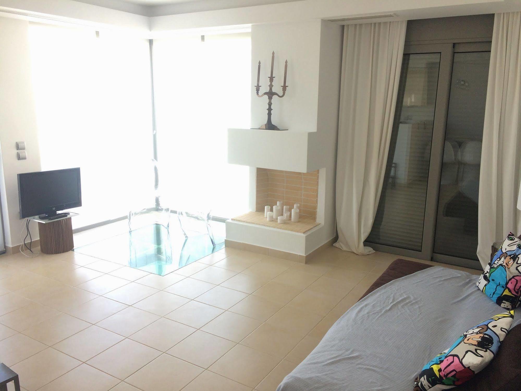 Rvg Rania House With Pool Lejlighed Porto Heli Eksteriør billede
